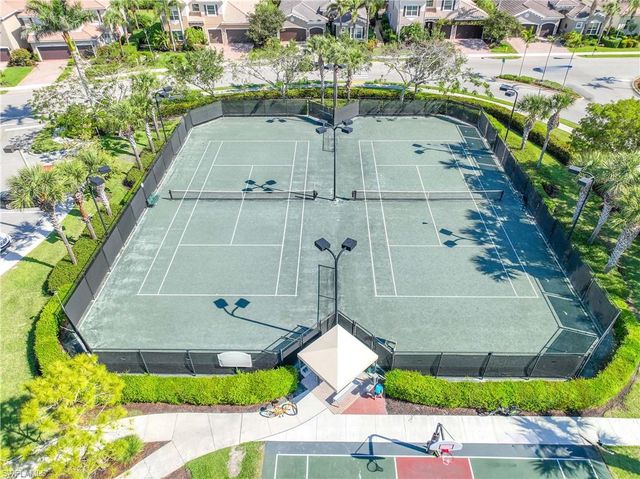 6532 Monterey PT 202, Naples, FL 34105