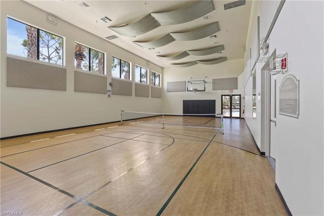 6532 Monterey PT 202, Naples, FL 34105