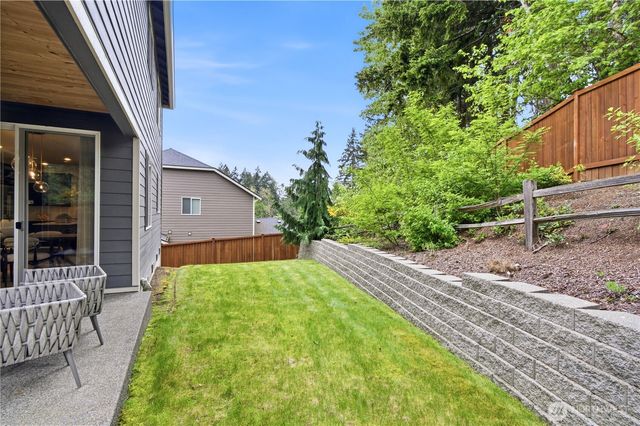 8402 121st Place SE, Newcastle, WA 98056