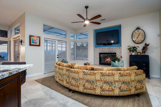 302 ALPINE TRAIL RD, Alpine, CA 91901