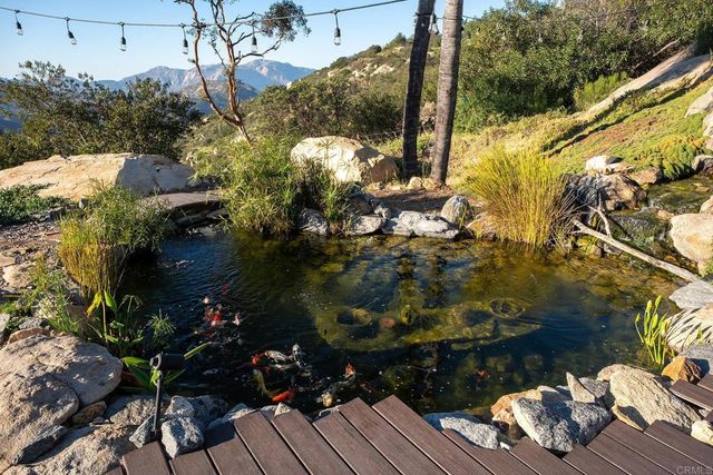 302 ALPINE TRAIL RD, Alpine, CA 91901