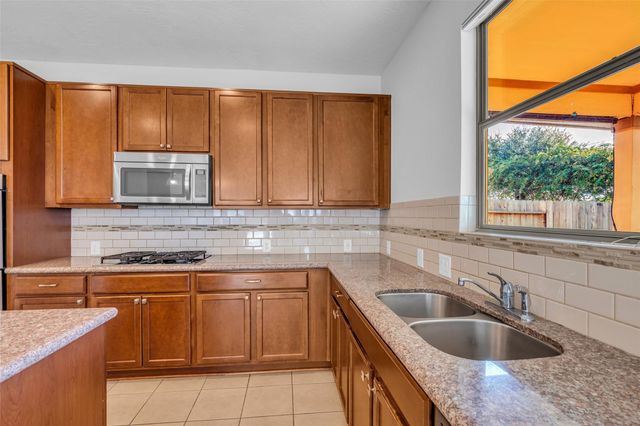 29488 Salem Fields Drive, Spring, TX 77386