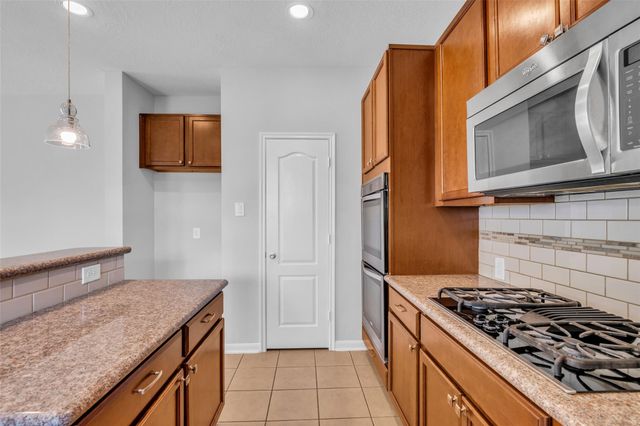 29488 Salem Fields Drive, Spring, TX 77386