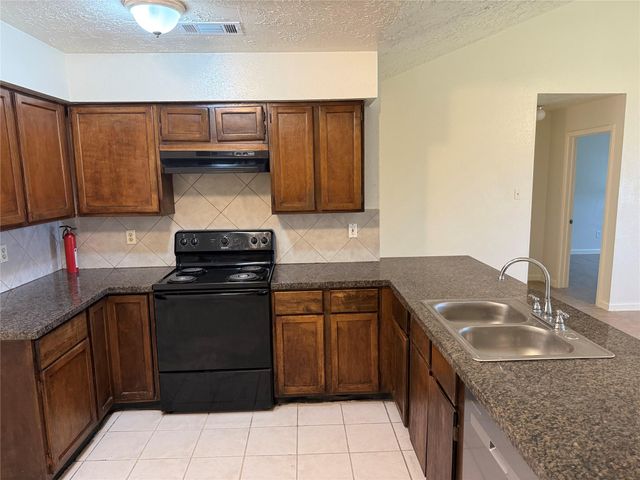 8307 Bird Meadow Lane, Houston, TX 77489