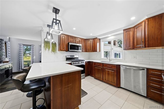 4611 Shisler Road, Clarence, NY 14031