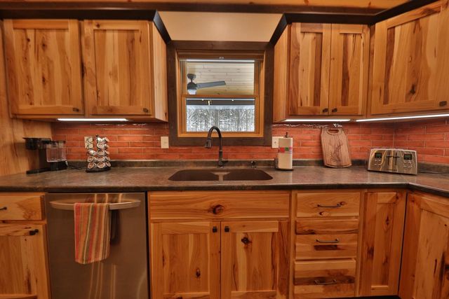 W9110 Wildwood Road, Willard, WI 54493