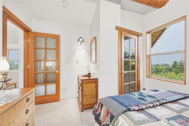 7603 Wheeler Road, Maple Falls, WA 98266