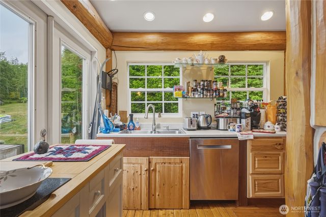 7603 Wheeler Road, Maple Falls, WA 98266
