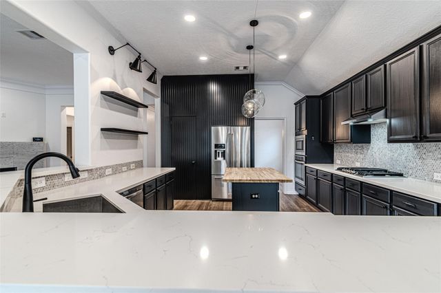 26823 Temple Park Lane, Cypress, TX 77433