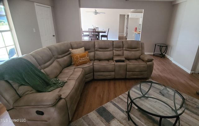 248 Ramada Circle, Jackson, MS 39212
