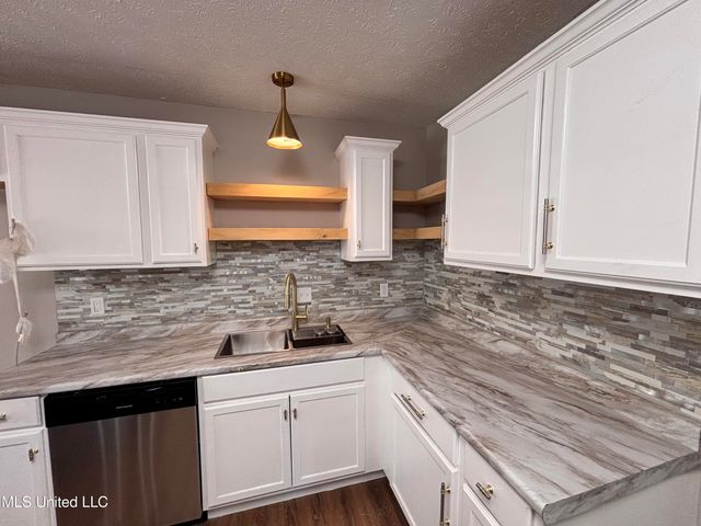 248 Ramada Circle, Jackson, MS 39212