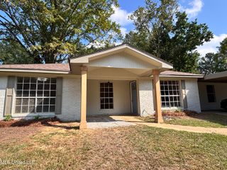 248 Ramada Circle, Jackson, MS 39212