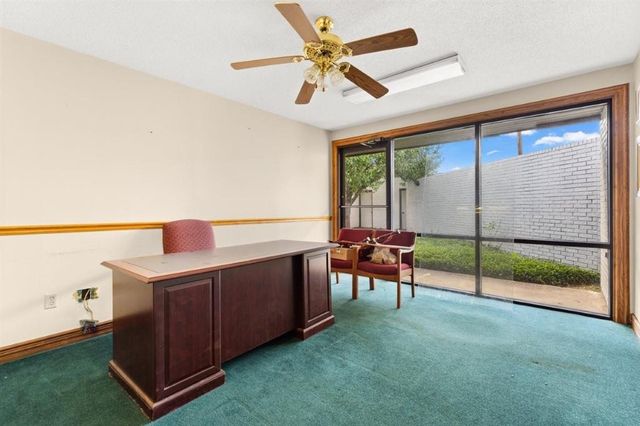 1531 Hodges Street, Lake Charles, LA 70601