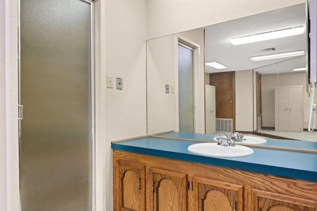 1531 Hodges Street, Lake Charles, LA 70601