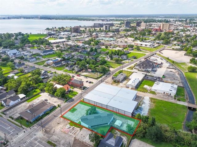 1531 Hodges Street, Lake Charles, LA 70601