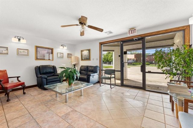 1531 Hodges Street, Lake Charles, LA 70601