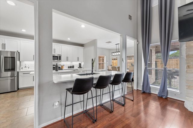 4318 Raintree Ct Court, Pasadena, TX 77505