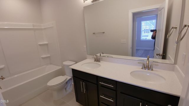 831 Amley Place, Apex, NC 27523