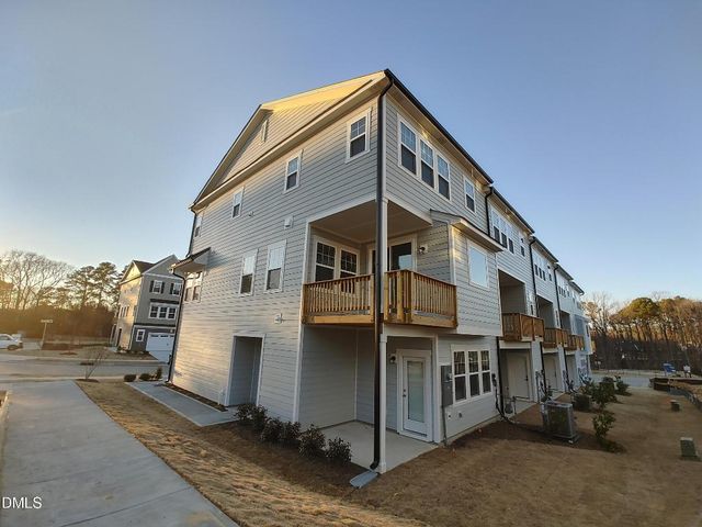 831 Amley Place, Apex, NC 27523