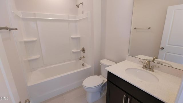 831 Amley Place, Apex, NC 27523