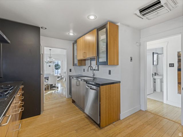 617 E DOWNINGTON AVE, Salt Lake City, UT 84105