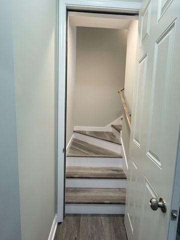 545 Red Fox Dr, Burns, TN 37029