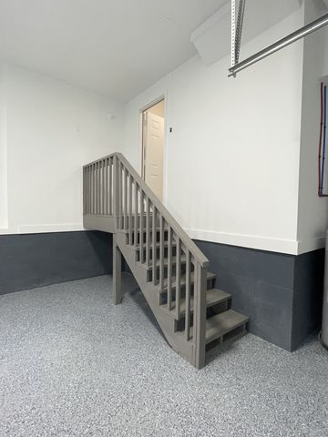 545 Red Fox Dr, Burns, TN 37029