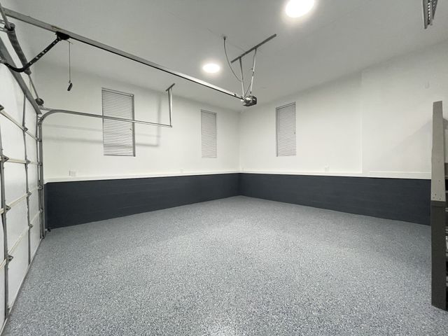 545 Red Fox Dr, Burns, TN 37029