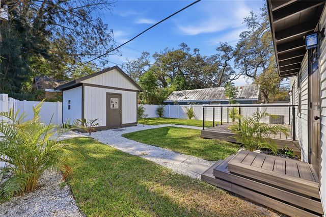 727 16TH AVENUE NW, Largo, FL 33770