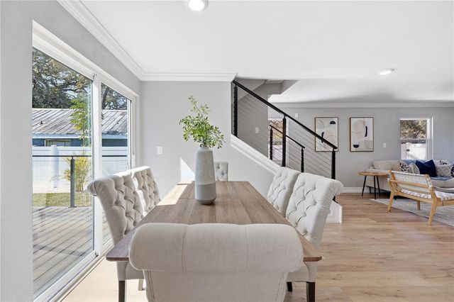 727 16TH AVENUE NW, Largo, FL 33770