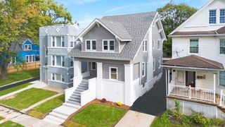 1667 Buena Vista Avenue, Chicago Heights, IL 60411