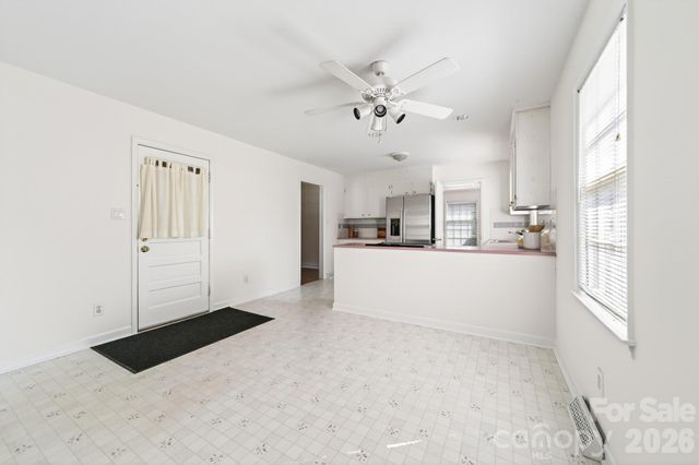 7516 Watercrest Road, Charlotte, NC 28210