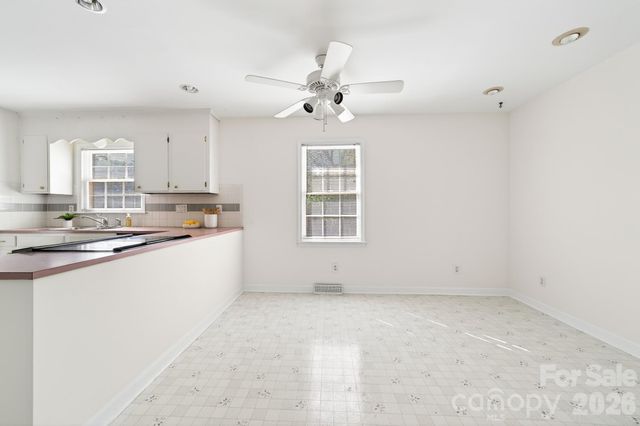 7516 Watercrest Road, Charlotte, NC 28210