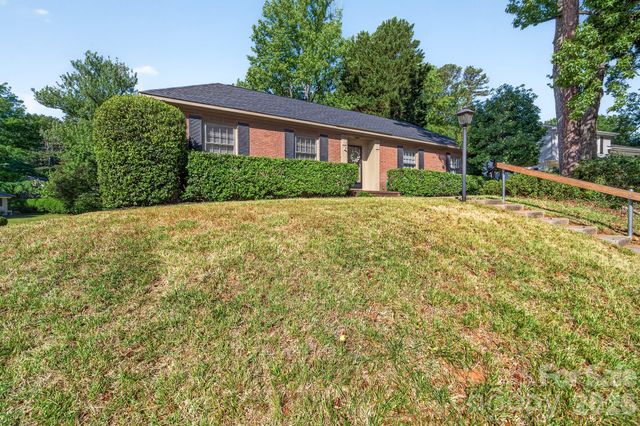 7516 Watercrest Road, Charlotte, NC 28210