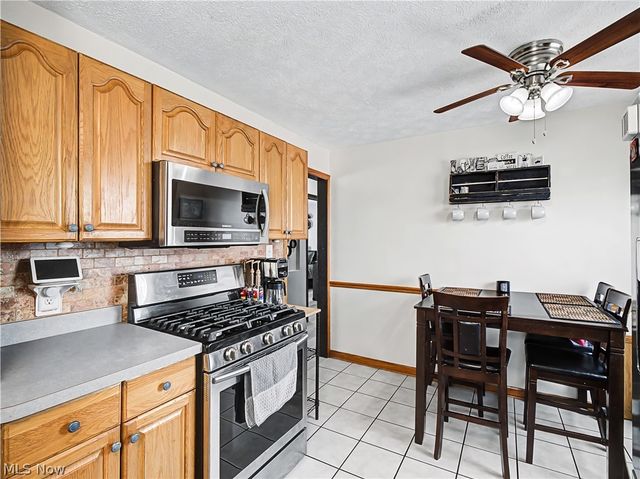 5268 W 46th Street, Parma, OH 44134