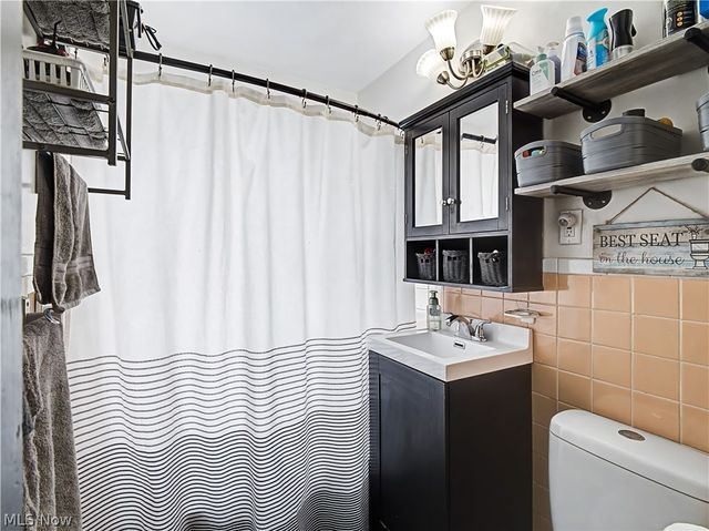 5268 W 46th Street, Parma, OH 44134