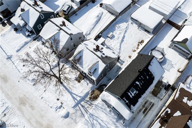 5268 W 46th Street, Parma, OH 44134