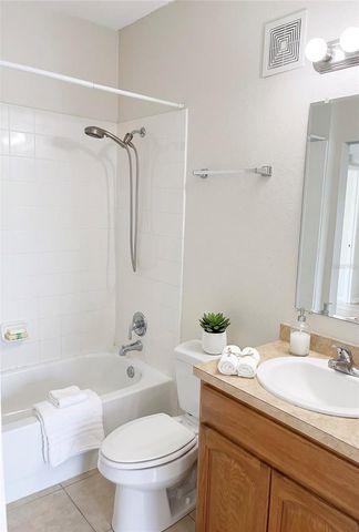 1995 ERVING CIRCLE 307, Ocoee, FL 34761