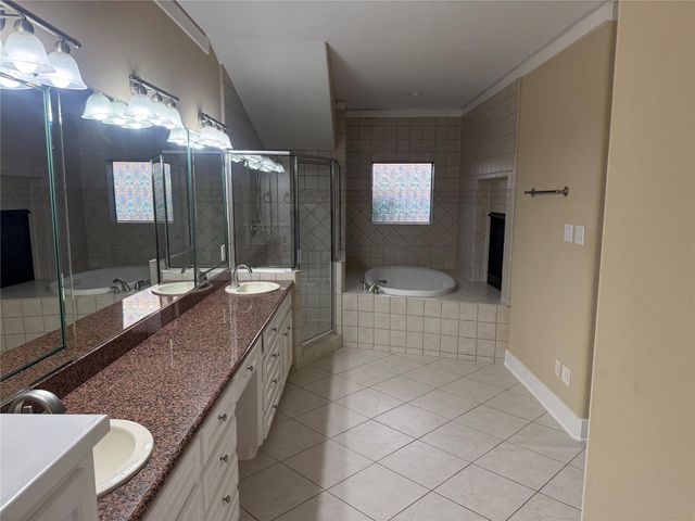 332 Asbury Street, Houston, TX 77007