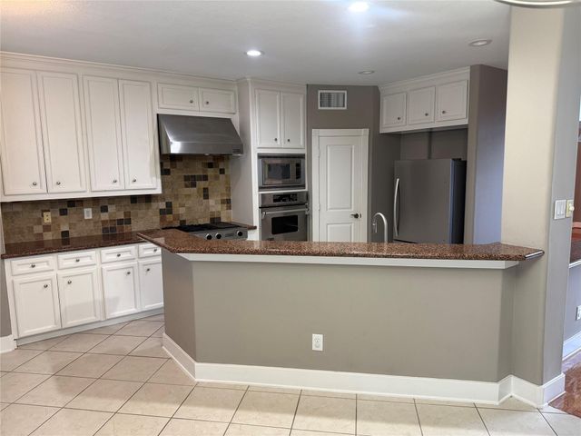 332 Asbury Street, Houston, TX 77007