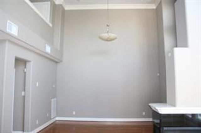 332 Asbury Street, Houston, TX 77007