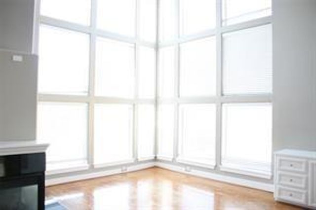 332 Asbury Street, Houston, TX 77007