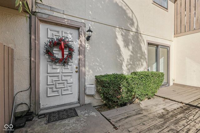 2805 Del Prado Drive, Indianapolis, IN 46227