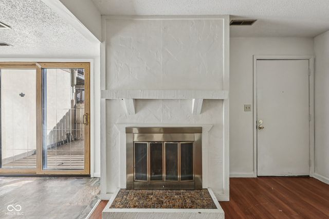 2805 Del Prado Drive, Indianapolis, IN 46227