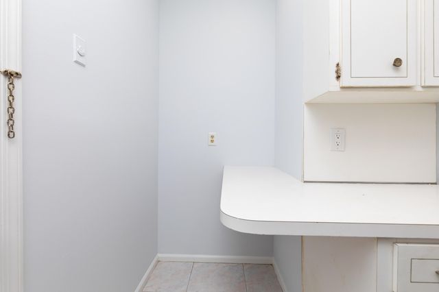 2261 NE 67th Street, Fort Lauderdale, FL 33308
