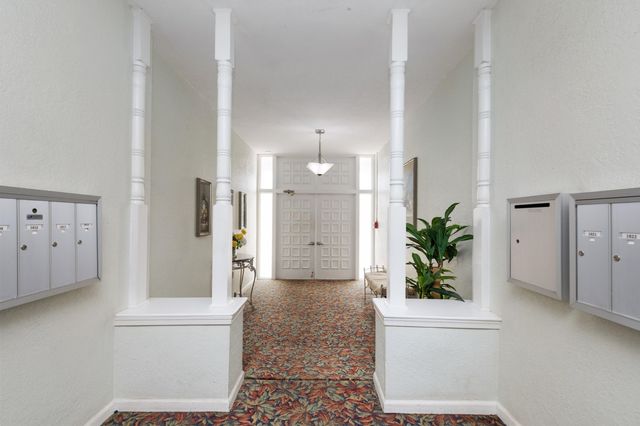 2261 NE 67th Street, Fort Lauderdale, FL 33308