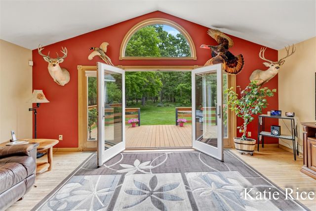 9210 Lamos Road, Montague, MI 49437
