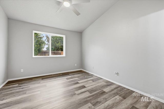 2803 Brisol, Caldwell, ID 83605