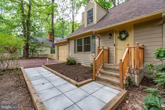 102 EAGLE CT, Locust Grove, VA 22508