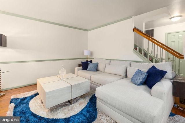 102 EAGLE CT, Locust Grove, VA 22508